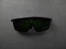 Load image into Gallery viewer, Laser protective goggles