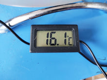 Load image into Gallery viewer, A industrial water chiller for DPSS, fiber, Co2 lasers